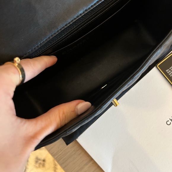 Chanel mini rectangular classic flap black lambskin gold hardware - Picture 8 of 9
